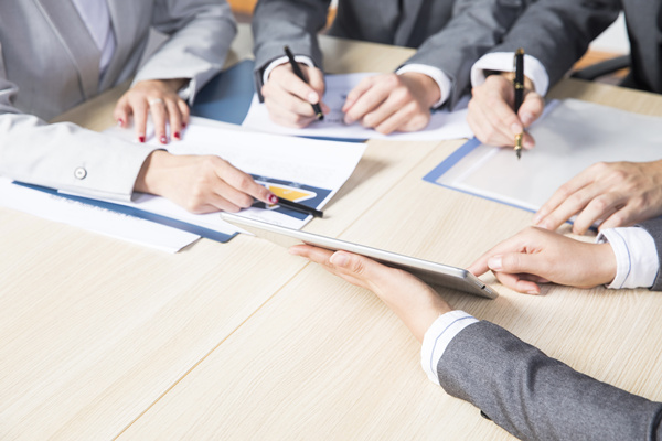 企業(yè)如何應(yīng)對(duì)突發(fā)事件？