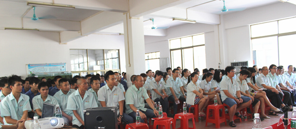 2015年8月25，興順公司管理升級(jí)誓師大會(huì)召開(kāi)