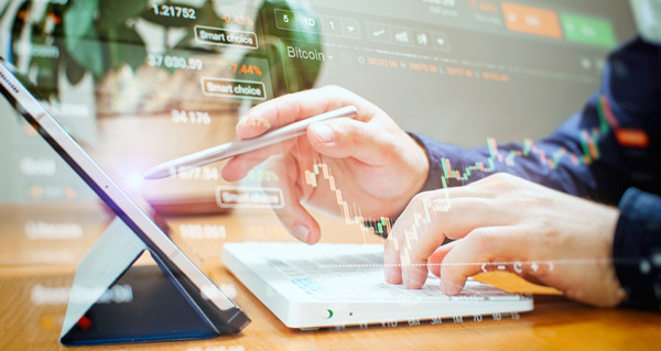 企業(yè)應(yīng)該如何調(diào)整和優(yōu)化年度經(jīng)營(yíng)計(jì)劃？