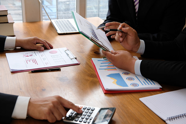 集團(tuán)財務(wù)管控：規(guī)范財務(wù)管理，降低財務(wù)風(fēng)險！