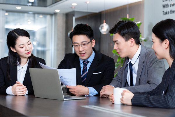 員工關(guān)系管理：減少?zèng)_突，提升員工滿意度