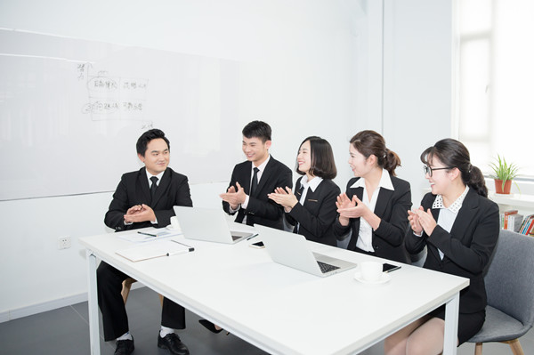 集團人才梯隊建設(shè)：培養(yǎng)核心人才，提升企業(yè)競爭力