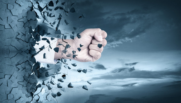 跨越鴻溝：如何運(yùn)用變革管理應(yīng)對(duì)企業(yè)挑戰(zhàn)？