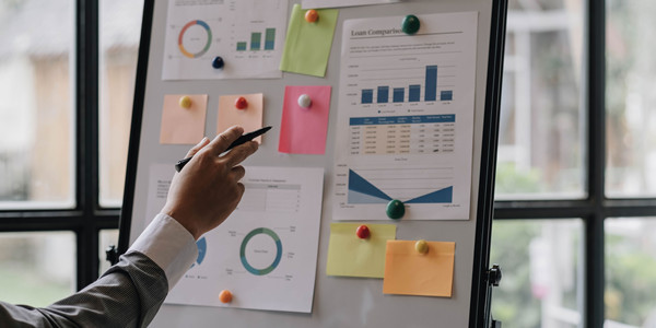 集團管控：從分散到集中，打造高效協(xié)同的管控模式