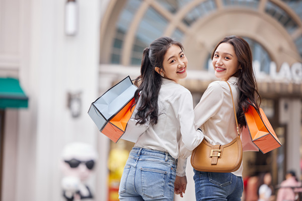 大數(shù)據(jù)驅(qū)動(dòng)精準(zhǔn)營(yíng)銷，提升品牌知名度與美譽(yù)度