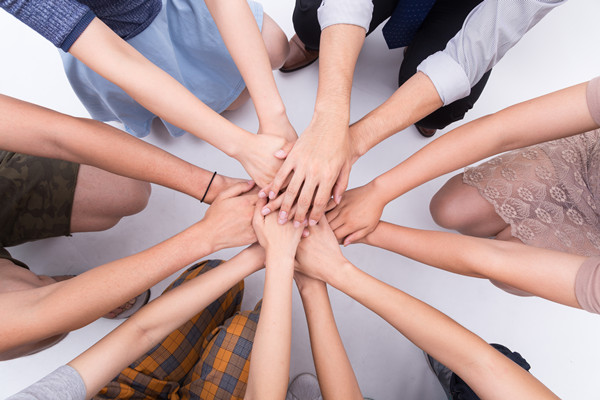 集團(tuán)管控的核心價(jià)值：資源整合、風(fēng)險(xiǎn)控制與協(xié)同發(fā)展