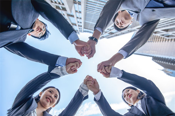 深化集團(tuán)協(xié)同合作，提升管控效能，開創(chuàng)發(fā)展新篇章