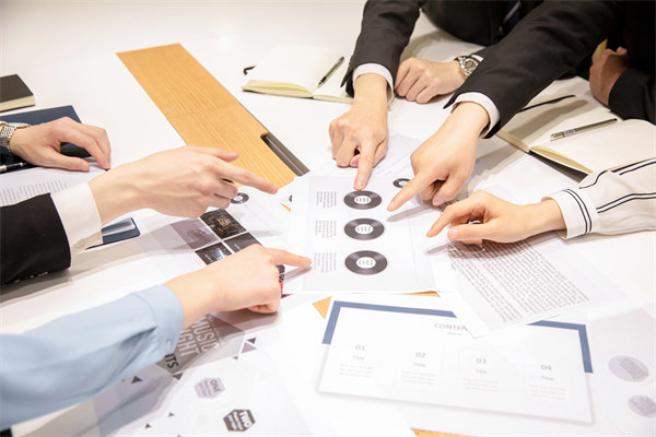 營銷團隊管理：培養(yǎng)高效團隊，提升執(zhí)行力