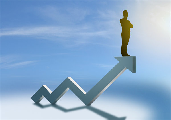 戰(zhàn)略眼光：洞察市場(chǎng)趨勢(shì)，搶占先機(jī)引領(lǐng)未來(lái)