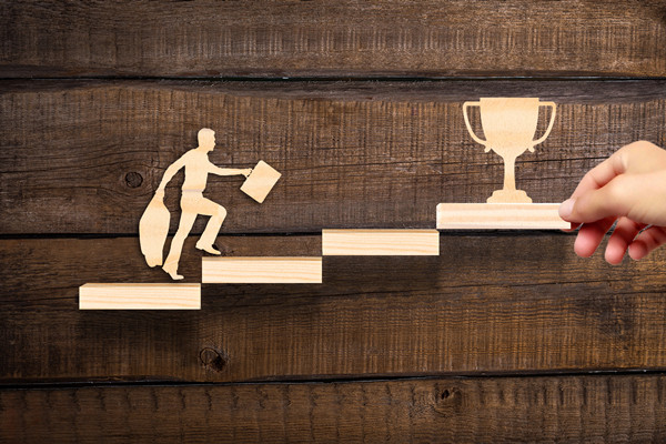 科學(xué)薪酬體系：激勵員工，提升績效的關(guān)鍵策略