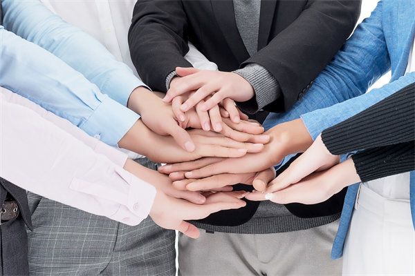 績效反饋助力成長，促進員工與企業(yè)共進步