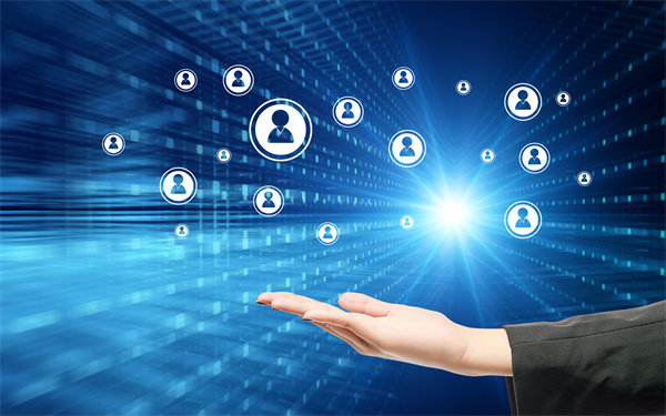 企業(yè)的發(fā)展戰(zhàn)略不僅僅是老板一個(gè)人的問題，還有誰？