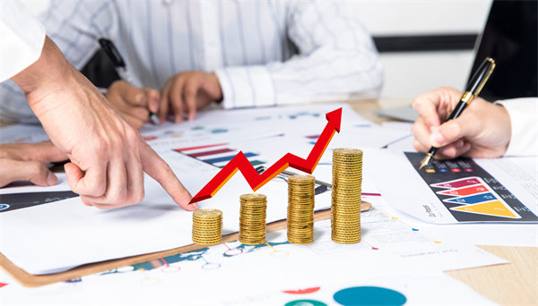 如何科學(xué)設(shè)定預(yù)算目標(biāo)以最大化企業(yè)資源利用效率？