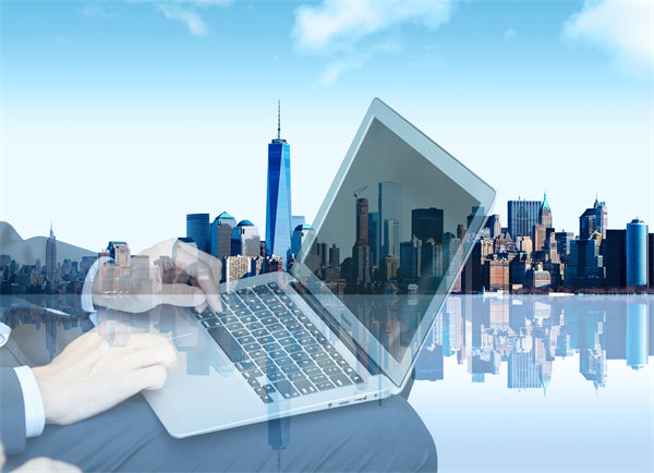 如何根據(jù)企業(yè)戰(zhàn)略調(diào)整組織架構(gòu)以支持未來發(fā)展？