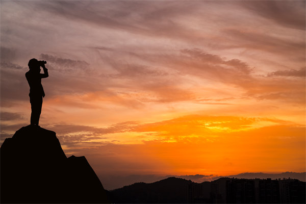 市場(chǎng)變化下，組織規(guī)劃如何快速響應(yīng)與調(diào)整來(lái)適應(yīng)？