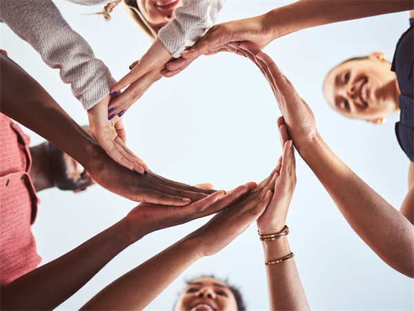 全球化背景下，集團(tuán)管控如何適應(yīng)多元文化？