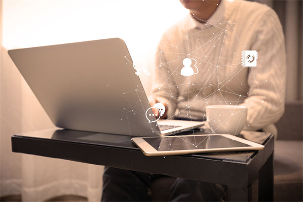 遠程辦公時代，如何調(diào)整薪酬結(jié)構(gòu)保持團隊穩(wěn)定？