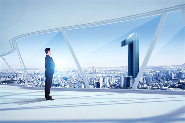 在戰(zhàn)略規(guī)劃實施中，如何確保資源有效配置與利用？