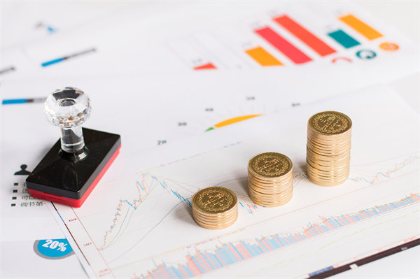 初創(chuàng)企業(yè)如何設定合理的薪酬策略吸引人才？