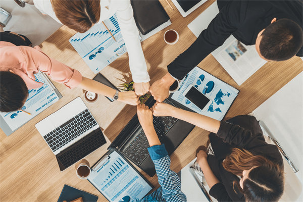 如何構(gòu)建核心競爭力以實(shí)現(xiàn)可持續(xù)發(fā)展戰(zhàn)略？