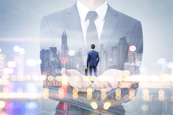 集團(tuán)管控如何平衡創(chuàng)新與穩(wěn)定，推動(dòng)可持續(xù)發(fā)展？