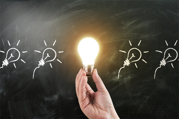 經(jīng)濟(jì)全球化，如何調(diào)整年度經(jīng)營(yíng)計(jì)劃適應(yīng)國(guó)際市場(chǎng)變化？