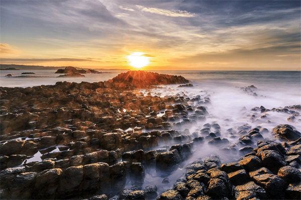 企業(yè)管理咨詢?nèi)绾沃φ闹萜髽I(yè)提升競爭力？