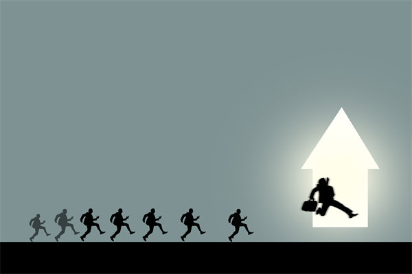 如何確保年度經營計劃既具挑戰(zhàn)性又切實可行？