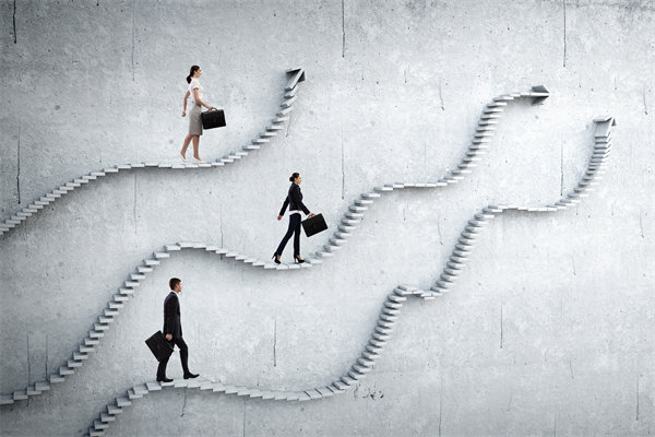 如何平衡員工個人績效與企業(yè)整體目標，實現(xiàn)雙贏？