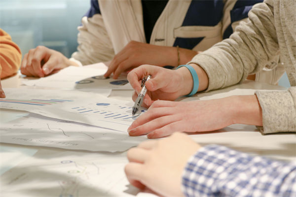 我們的年度經(jīng)營(yíng)計(jì)劃，是否足夠靈活以應(yīng)對(duì)突發(fā)情況？