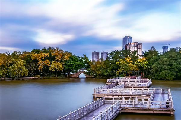 惠州人力資源咨詢公司如何優(yōu)化企業(yè)人才梯隊建設？