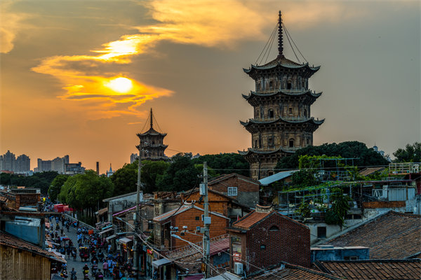 泉州集團(tuán)管控咨詢公司如何強(qiáng)化集團(tuán)集權(quán)與分權(quán)？