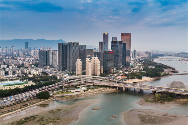 福州薪酬咨詢公司如何設(shè)計(jì)公平且具有競爭力的薪酬體系？