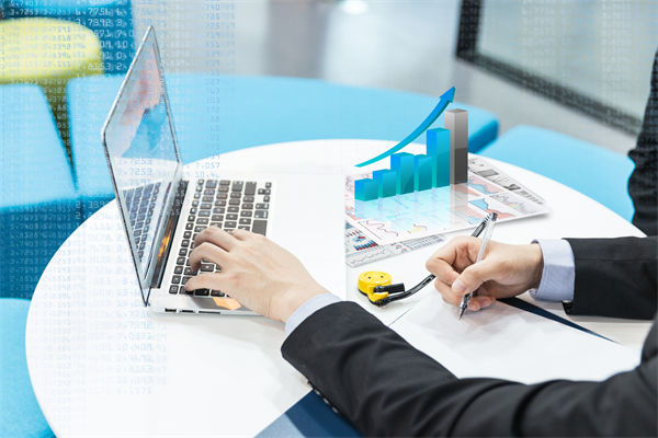 大數(shù)據(jù)與AI如何助力企業(yè)實(shí)現(xiàn)精準(zhǔn)預(yù)算分析與預(yù)測(cè)？