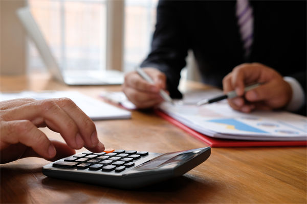 預算管理，在成本控制與利潤提升上有何獨到策略？