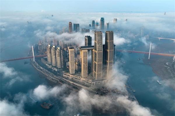 重慶戰(zhàn)略咨詢公司如何為企業(yè)定制長(zhǎng)遠(yuǎn)發(fā)展戰(zhàn)略？