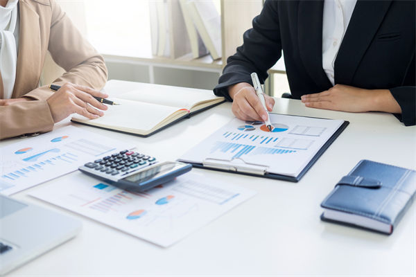 如何構建以預算為核心的企業(yè)文化，促進全員參與？