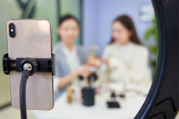 超200名國家一級演員開始做直播，精益生產(chǎn)怎么看？