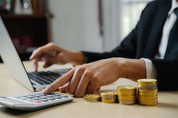 薪酬與績效如何掛鉤，專業(yè)咨詢?nèi)绾沃珳?zhǔn)設(shè)計(jì)？