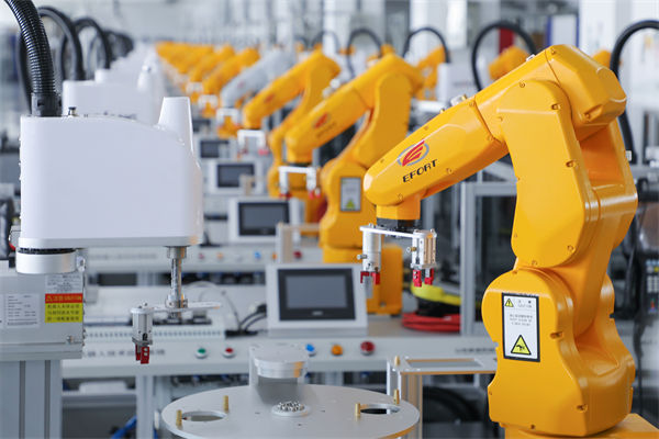 數(shù)字化轉(zhuǎn)型對制造業(yè)生產(chǎn)管理的深遠影響有哪些？