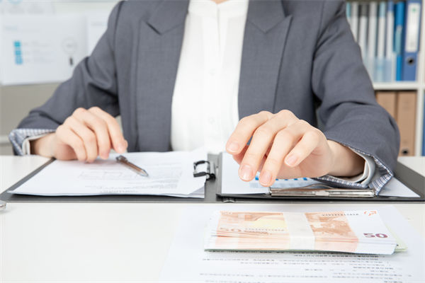 只談情懷不談錢？科學薪酬管理才是留住人才的王道！