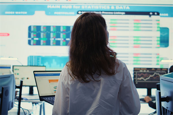 計劃與市場脫節(jié)，業(yè)績慘淡，怎樣制定契合市場的計劃？