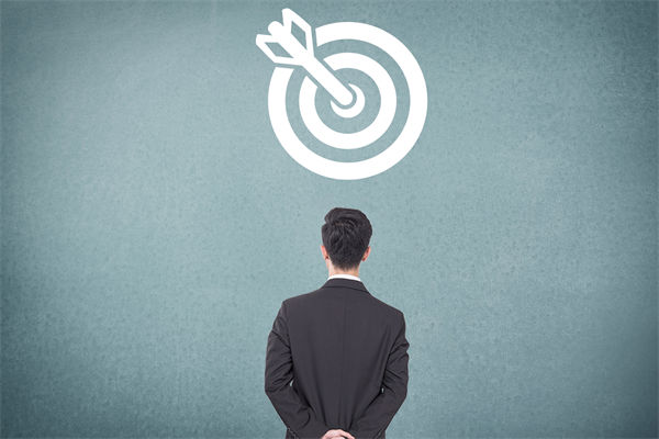 當(dāng)行業(yè)競(jìng)爭(zhēng)白熱化，戰(zhàn)略管理如何助企業(yè)脫穎而出？