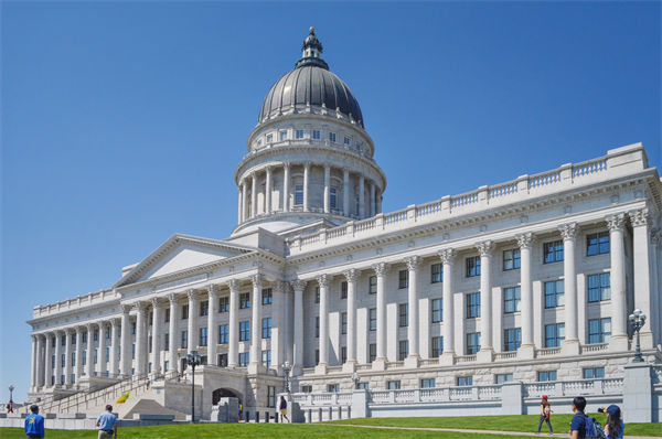 特朗普：不會(huì)暫停關(guān)稅政策，對民企供應(yīng)鏈的影響有？