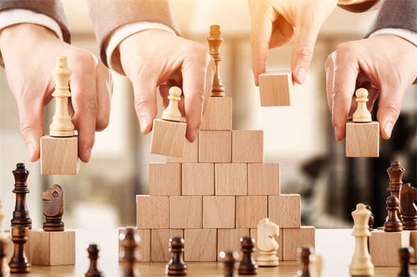 文化管理與戰(zhàn)略背道而馳，如何構(gòu)建協(xié)同發(fā)展體系？