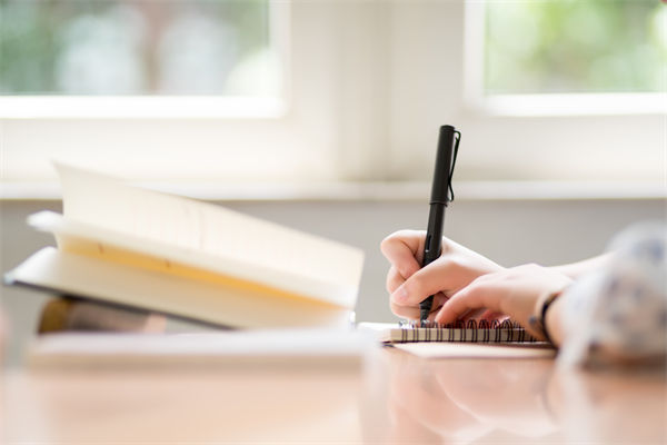 文化管理考核失效，員工參與度低，如何重塑激勵(lì)機(jī)制？