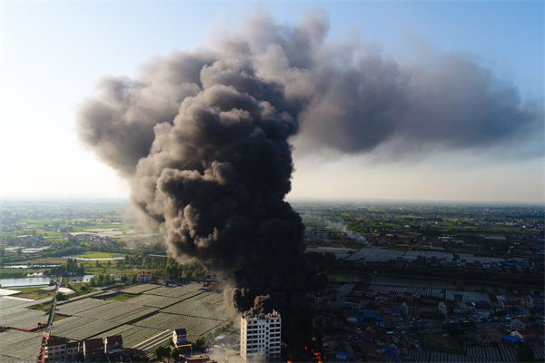 山東化工廠爆炸后樓房僅?？蚣?，對制造業(yè)有何啟示？