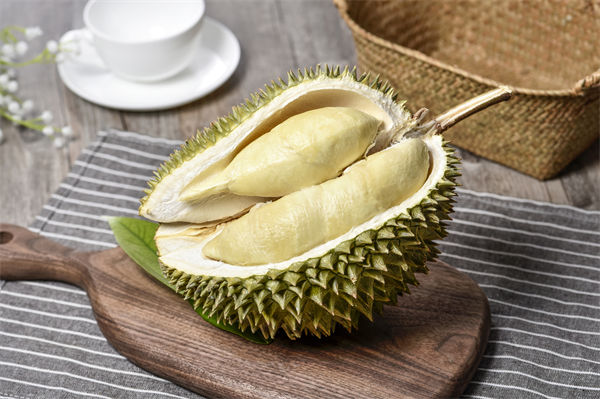 榴蓮價格暴跌50%，有人買了50箱，預(yù)算管理怎么看？