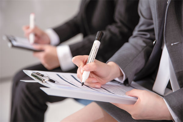 員工敬業(yè)度持續(xù)走低，人力資源怎樣精準(zhǔn)激活團(tuán)隊(duì)動(dòng)能？