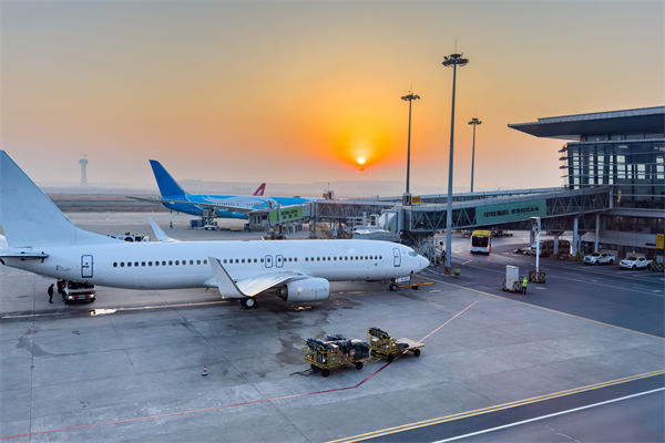 決策滯后誤機？數(shù)字化管理如何用實時數(shù)據(jù)精準決策？